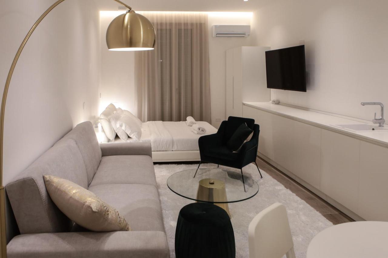 Loft Mono 3 Apartment Cagliari Luaran gambar